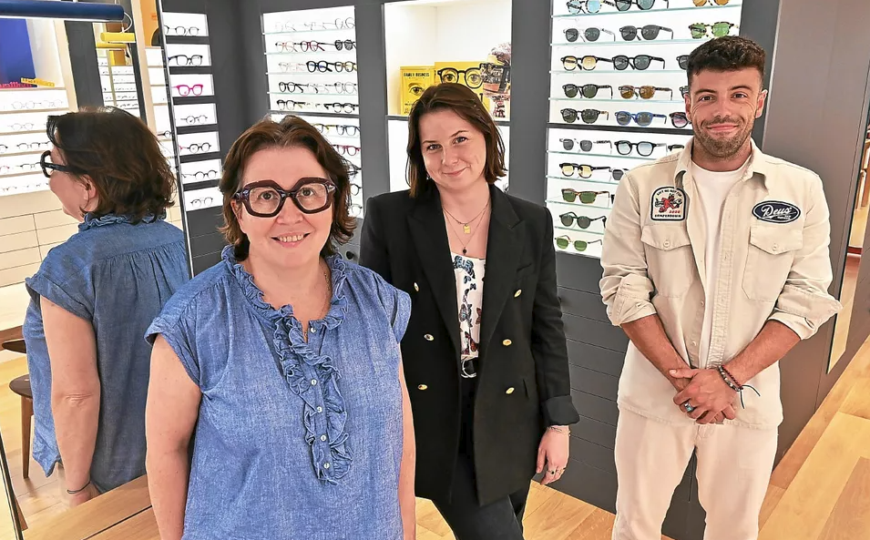 L'équipe des Lunettes d'Anne-Françoise en boutique